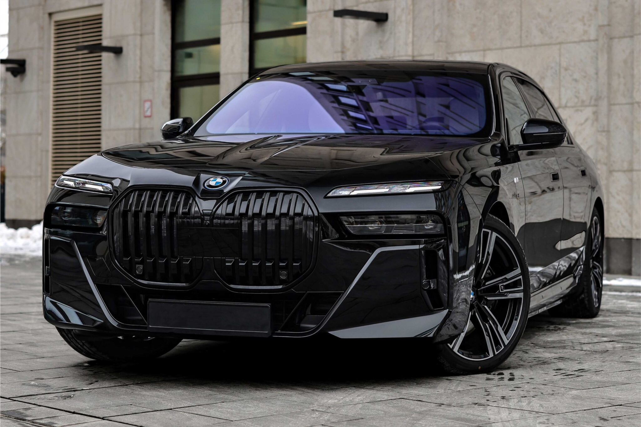 BMW-I7